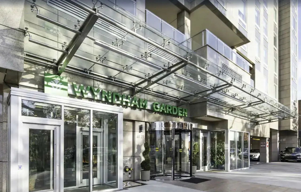 Wyndham Garden Fresh Meadows Flushing Hotel New York 3*,